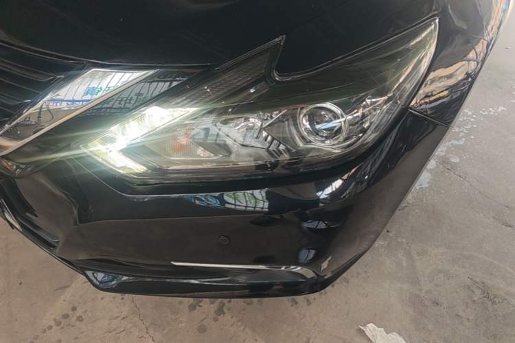 Used Nissan Teana 2016 Revised Version 2.0L XL Comfort Edition Left Front Headlight