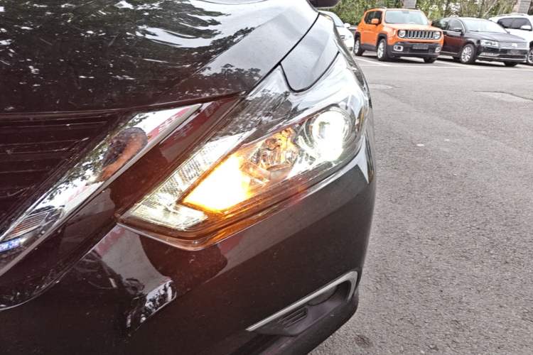 Used Nissan Teana 2016 Revised Version 2.0L XL Comfort Edition Left Front Headlight