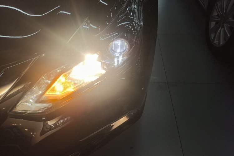 Used Nissan Teana 2016 Revised Version 2.0L XL Comfort Edition Left Front Headlight