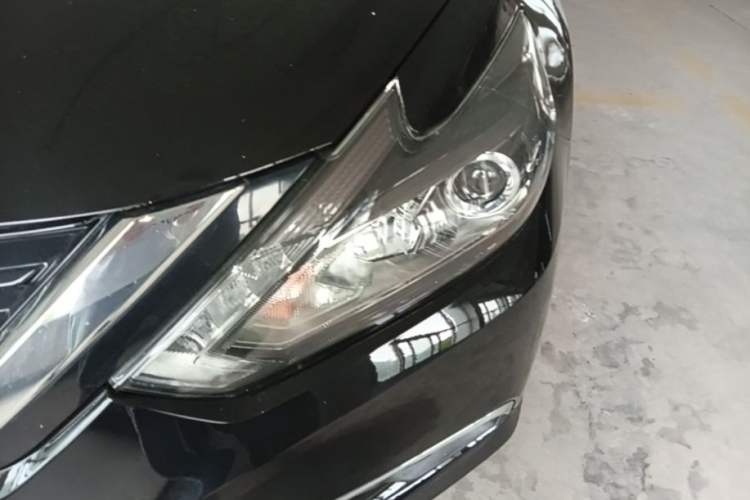 Used Nissan Teana 2016 Revised Version 2.0L XL Comfort Edition Left Front Headlight