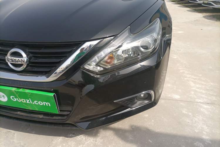 Used Nissan Teana 2016 Revised Version 2.0L XL Comfort Edition Left Front Headlight