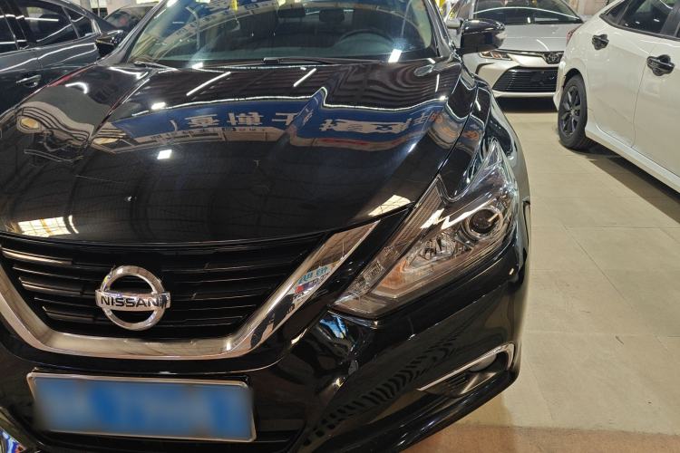 Used Nissan Teana 2016 2.0L XL Comfort Edition Left Front Headlight