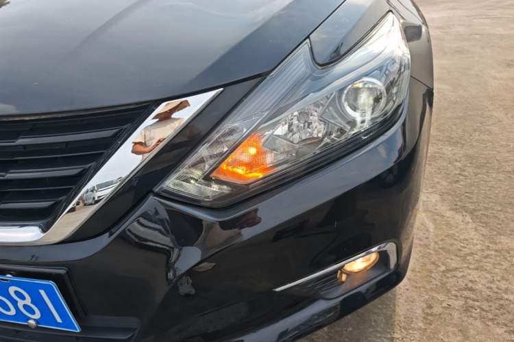 Used Nissan Teana 2016 Revised Version 2.0L XL Comfort Edition Left Front Headlight