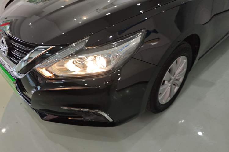 Used Nissan Teana 2016 2.0L XE Fashion Edition Left Front Headlight