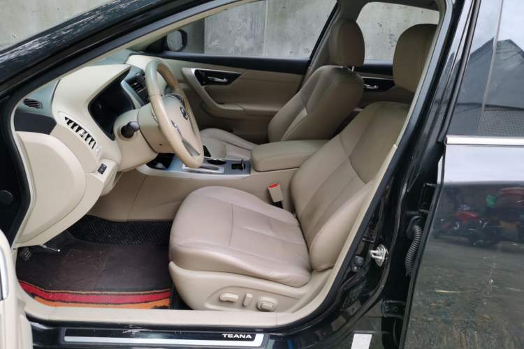 Used Nissan Teana 2016 Revised Version 2.0L XL Comfort Edition Left Front Seat