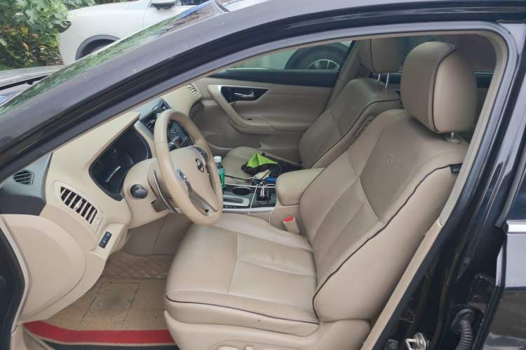 Used Nissan Teana 2016 Duke 2.5L XV Premium Edition Left Front Seat
