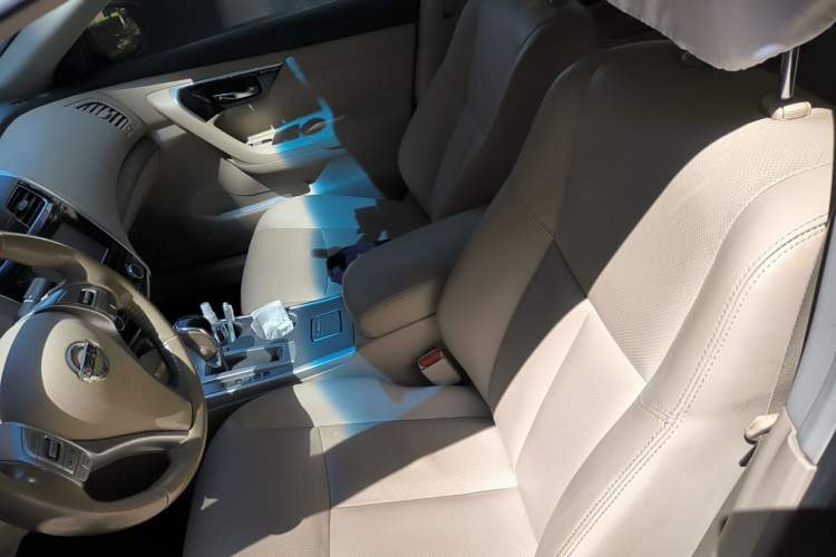 Used Nissan Teana 2016 2.0L XL Comfort Edition Left Front Seat