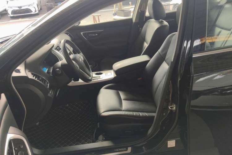 Used Nissan Teana 2016 2.0L XL Comfort Edition Left Front Seat