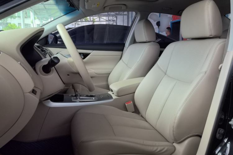 Used Nissan Teana 2016 2.0L XE Fashion Edition Left Front Seat