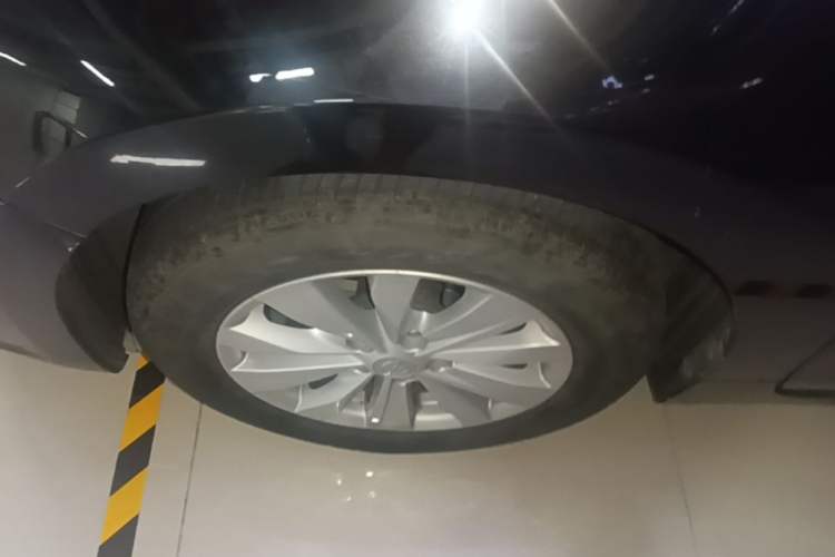 Used Nissan Teana 2016 Revised Version 2.0L XL Comfort Edition Left Front Wheel Hub