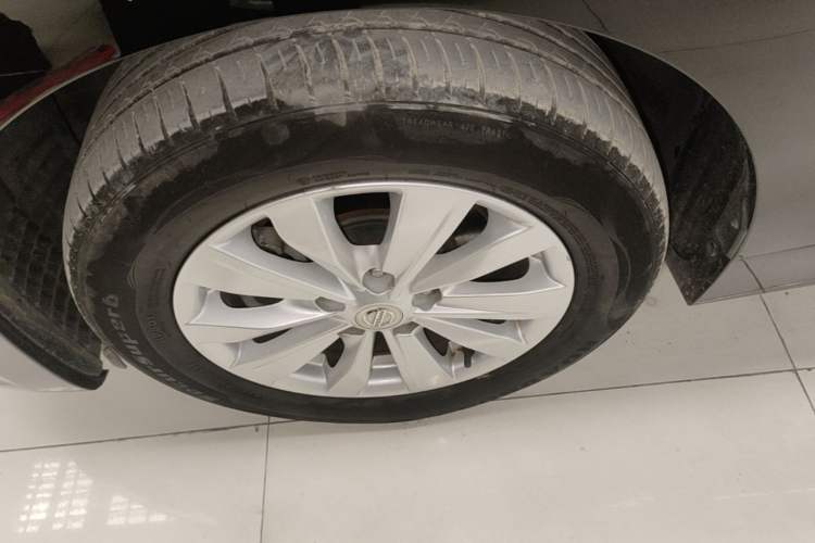Used Nissan Teana 2016 Revised Version 2.0L XL Comfort Edition Left Front Wheel Hub