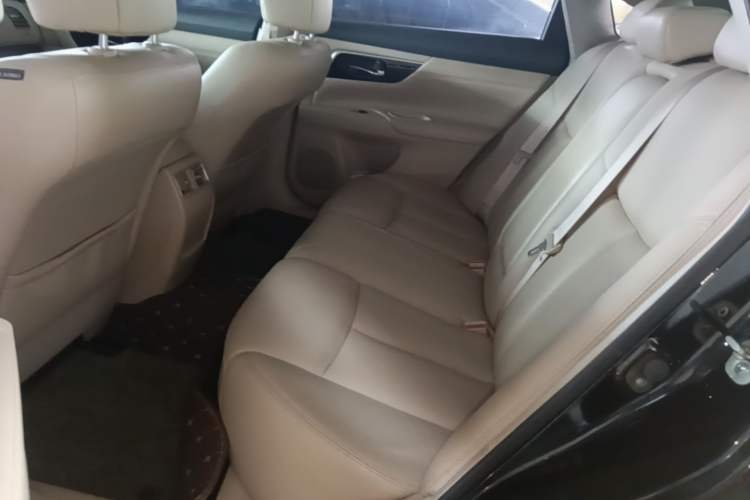 Used Nissan Teana 2016 Revised Version 2.0L XL Comfort Edition Left Rear Seat