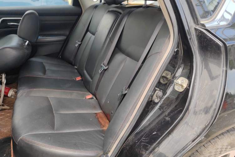 Used Nissan Teana 2016 2.0L XL-Upper Smart Edition Left Rear Seat