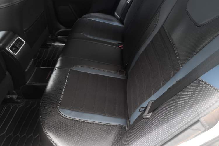 Used Nissan Teana 2016 Revised Version 2.0L XL Comfort Edition Left Rear Seat