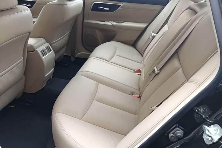Used Nissan Teana 2016 Revised Version 2.0L XL Comfort Edition Left Rear Seat