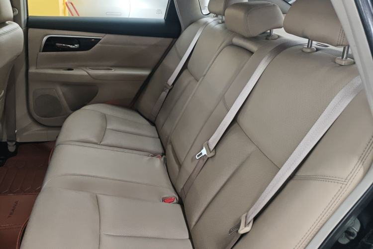 Used Nissan Teana 2016 2.0L XE Fashion Edition Left Rear Seat