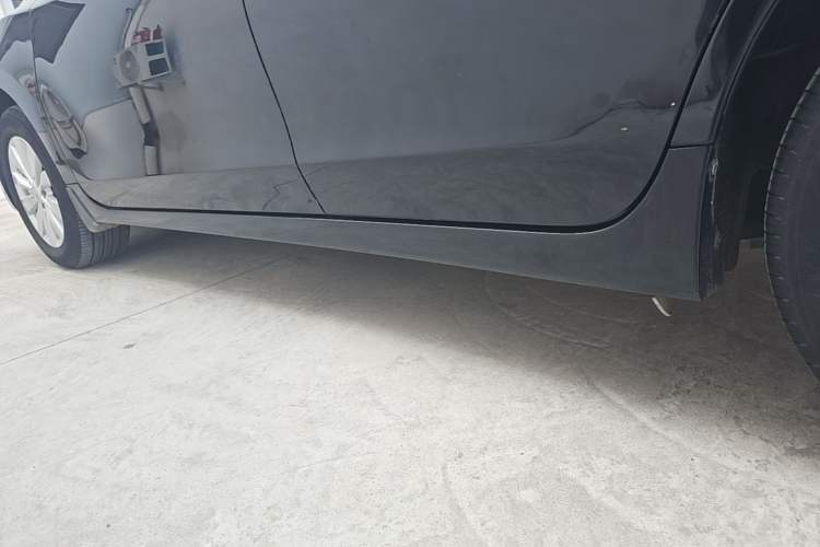 Used Nissan Teana 2016 Revised Version 2.0L XL Comfort Edition Left Side Sill