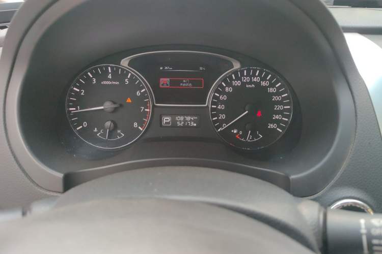 Used Nissan Teana 2016 2.0L XE Fashion Edition Odometer Close Up