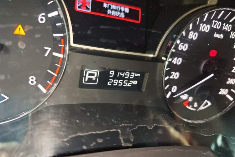 Used Nissan Teana 2016 Revised Version 2.0L XL Comfort Edition Odometer Close Up