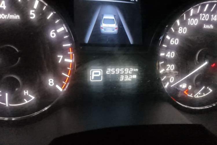 Used Nissan Teana 2016 2.0L XE Fashion Edition Odometer Close Up