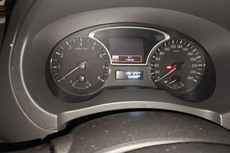Used Nissan Teana 2016 Revised Version 2.0L XL Comfort Edition Odometer Close Up
