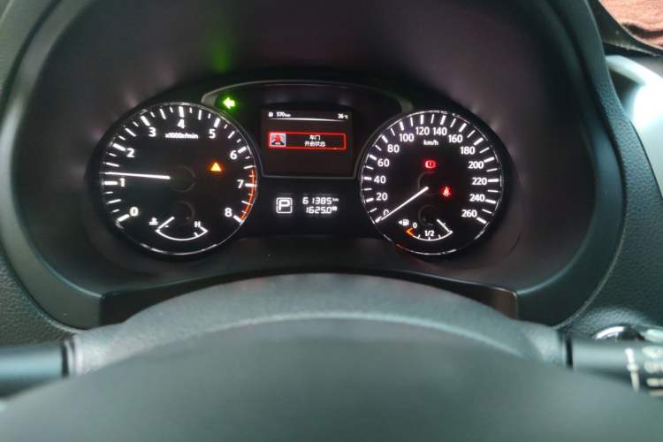 Used Nissan Teana 2016 Revised Version 2.0L XL Comfort Edition Odometer Close Up