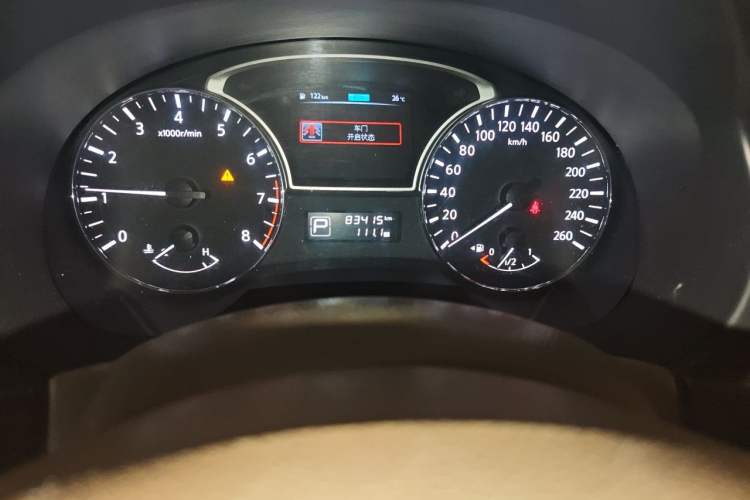 Used Nissan Teana 2016 2.0L XE Fashion Edition Odometer Close Up