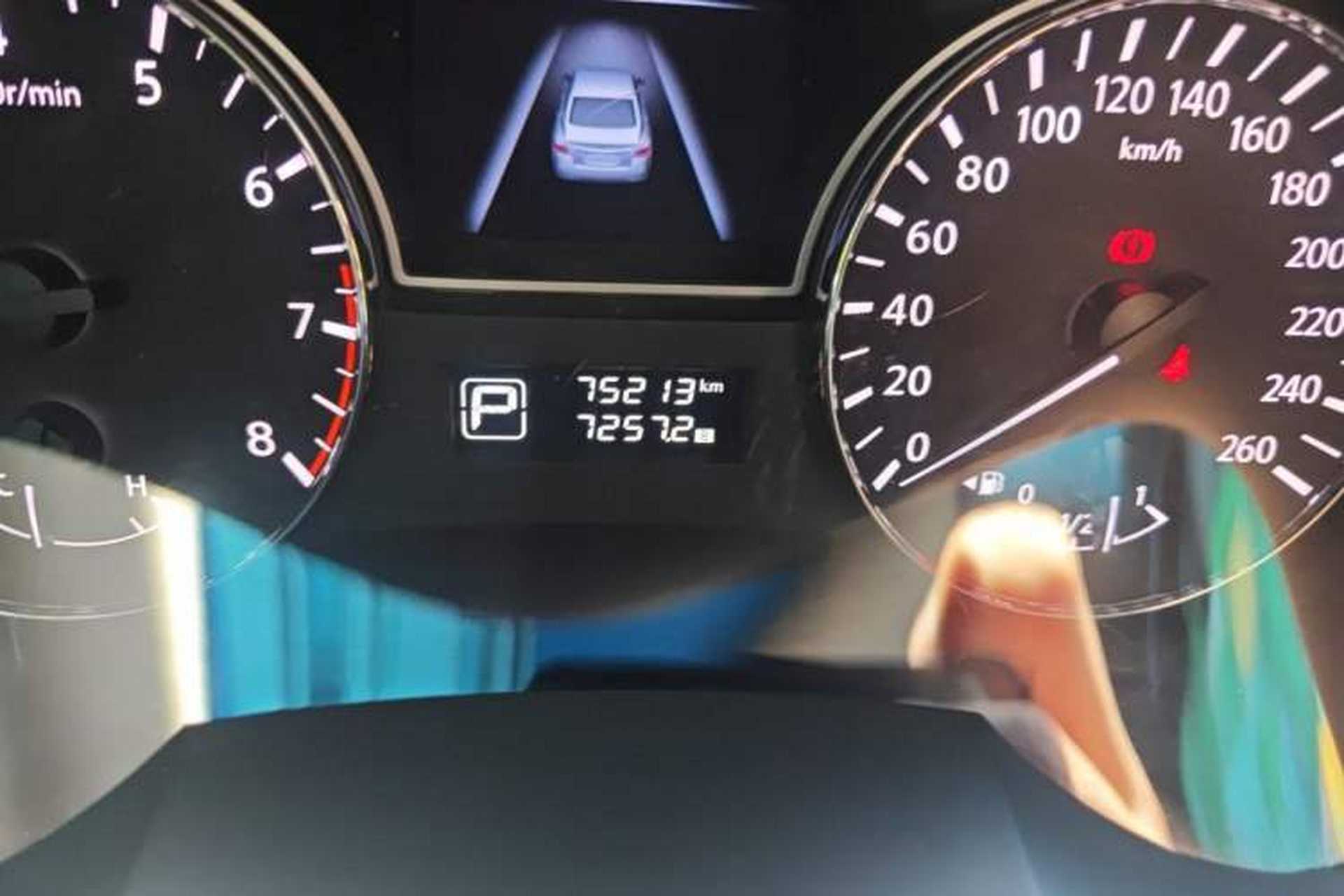 Used Nissan Teana 2016 Revised Version 2.0L XL Comfort Edition Odometer Close Up