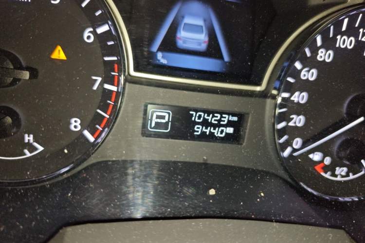 Used Nissan Teana 2016 2.0L XL-Upper Smart Edition Odometer Close Up