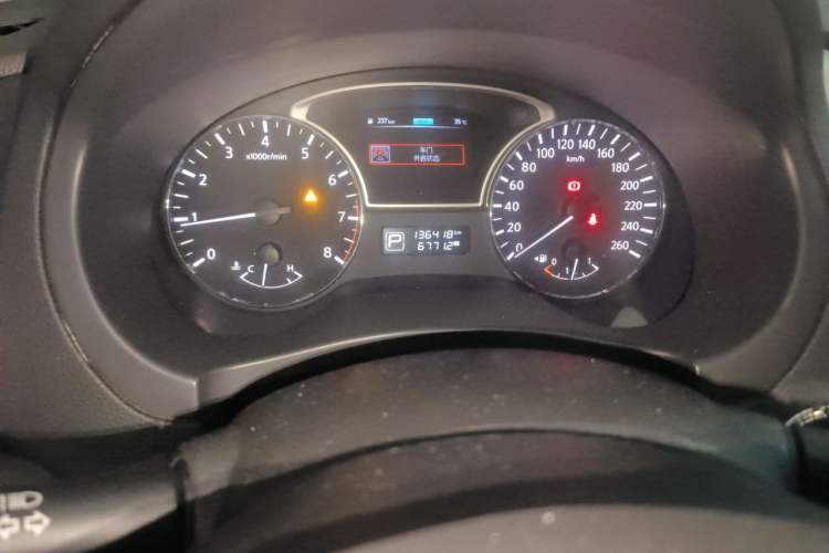 Used Nissan Teana 2016 Revised Version 2.0L XL Comfort Edition Odometer Close Up