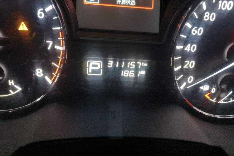 Used Nissan Teana 2016 2.0L XE Fashion Edition Odometer Close Up