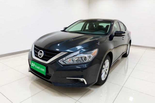 Nissan Teana 2016 2.0L XL Comfort Edition مستعملة