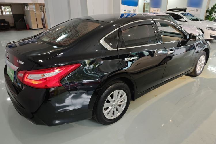 Used Nissan Teana 2016 2.0L XE Fashion Edition Rear Right 45 Deg