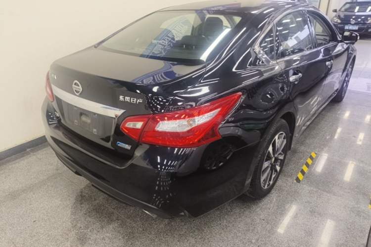 Used Nissan Teana 2016 2.5L XL-UpperNAVI Tech Prestige Edition Rear Right 45 Deg