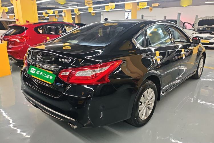 Used Nissan Teana 2016 2.0L XE Fashion Edition Rear Right 45 Deg