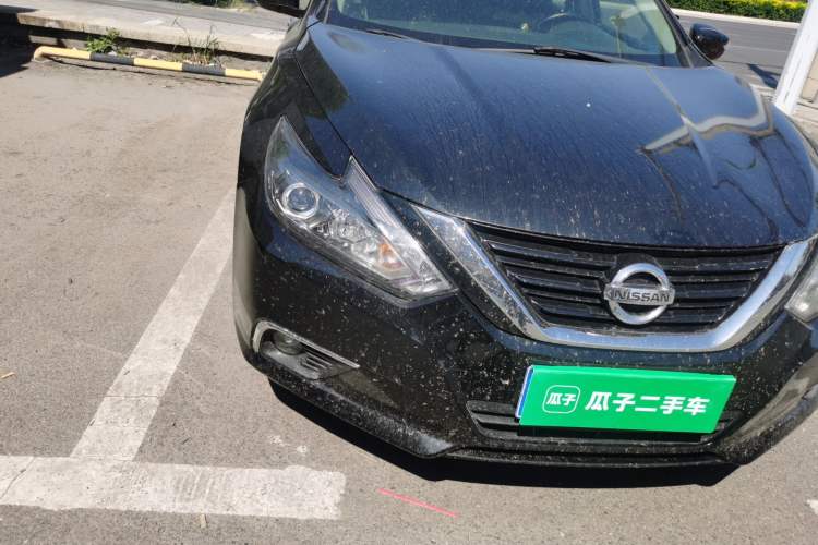 Used Nissan Teana 2016 Revised Version 2.0L XL Comfort Edition Right Front Headlight