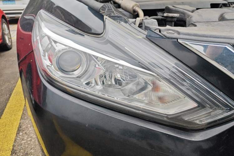 Used Nissan Teana 2016 2.0L XE Fashion Edition Right Front Headlight