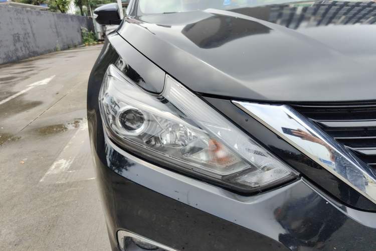 Used Nissan Teana 2016 2.0L XE Fashion Edition Right Front Headlight