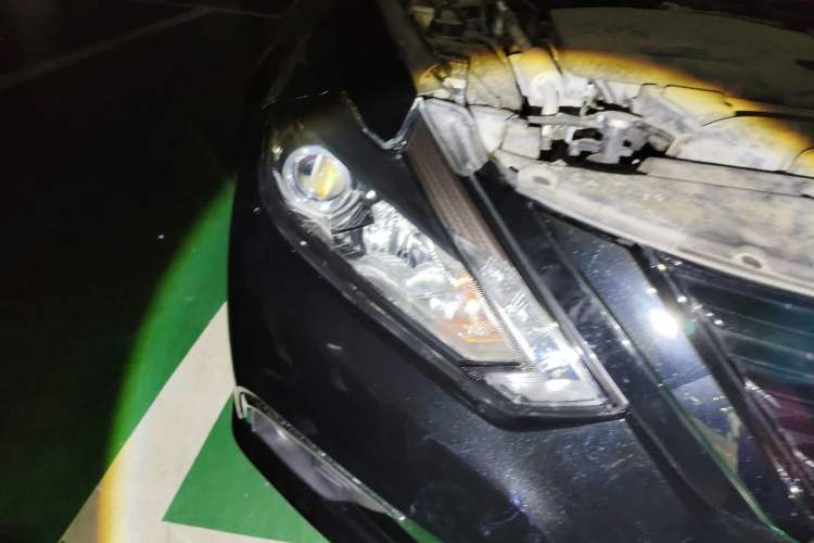 Used Nissan Teana 2016 Revised Version 2.0L XL Comfort Edition Right Front Headlight