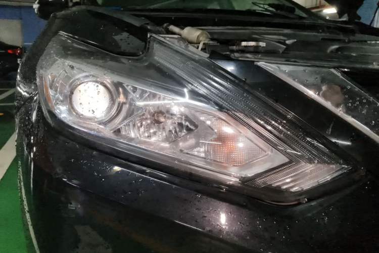Used Nissan Teana 2016 2.0L XE Fashion Edition Right Front Headlight