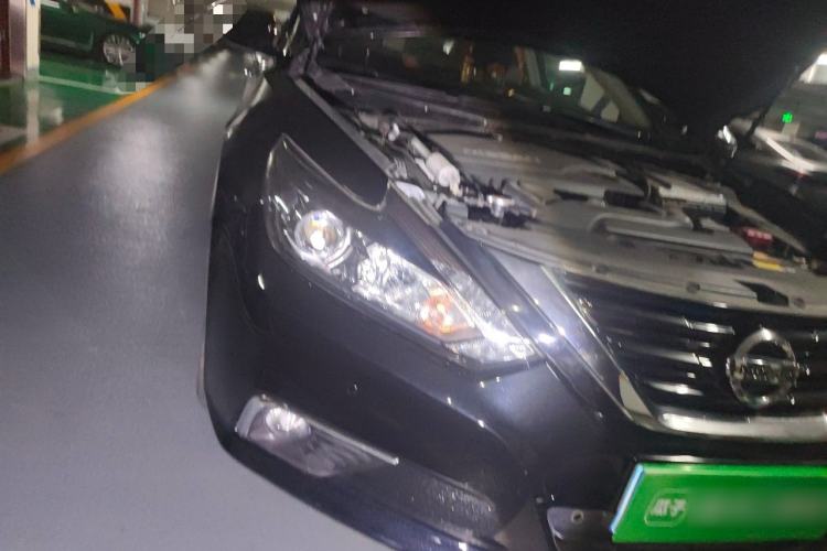 Used Nissan Teana 2016 2.0L XL-Upper Smart Edition Right Front Headlight