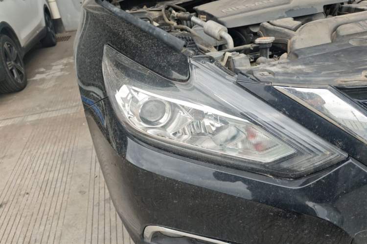 Used Nissan Teana 2016 2.0L XE Fashion Edition Right Front Headlight