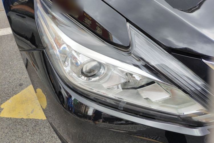 Used Nissan Teana 2016 2.0L XE Fashion Edition Right Front Headlight