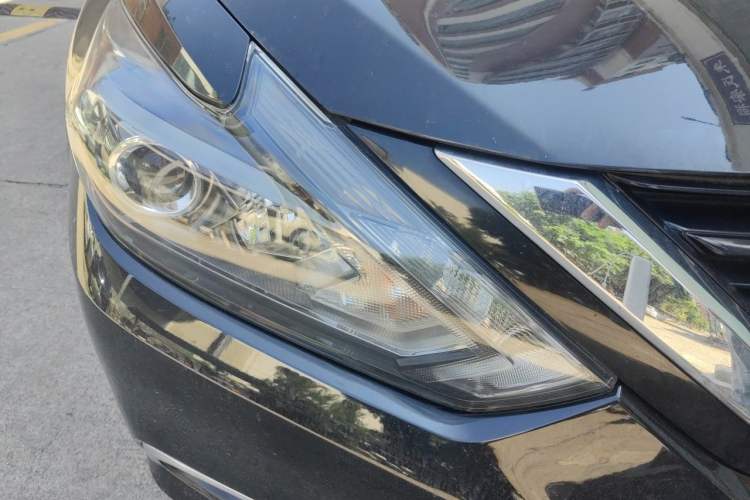 Used Nissan Teana 2016 2.0L XL Comfort Edition Right Front Headlight