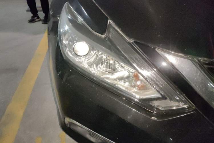 Used Nissan Teana 2016 2.0L XE Fashion Edition Right Front Headlight