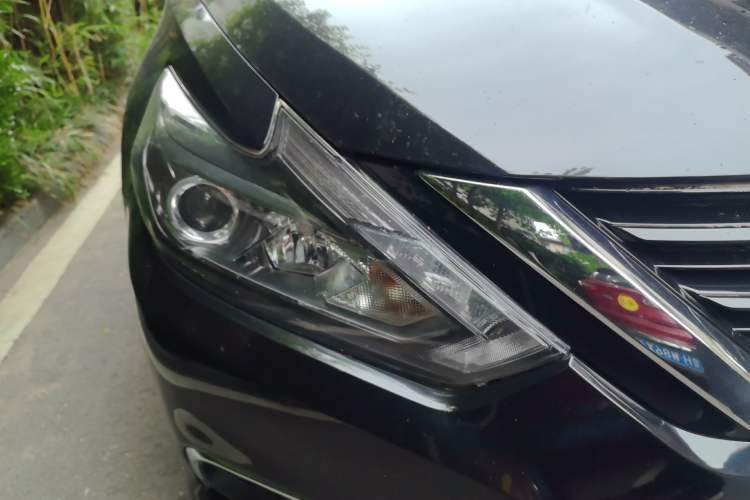 Used Nissan Teana 2016 2.0L XL Comfort Edition Right Front Headlight
