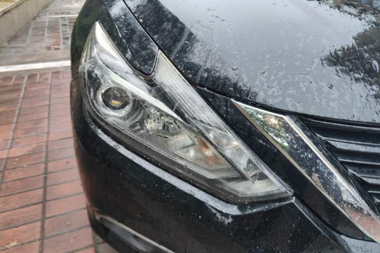 Used Nissan Teana 2016 2.0L XL Comfort Edition Right Front Headlight
