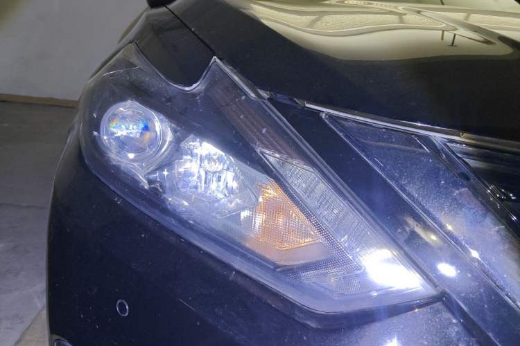 Used Nissan Teana 2016 2.0L XL-Upper Smart Edition Right Front Headlight