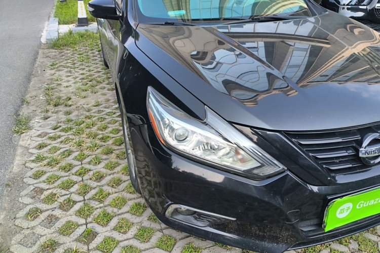 Used Nissan Teana 2016 2.0L XL Comfort Edition Right Front Headlight