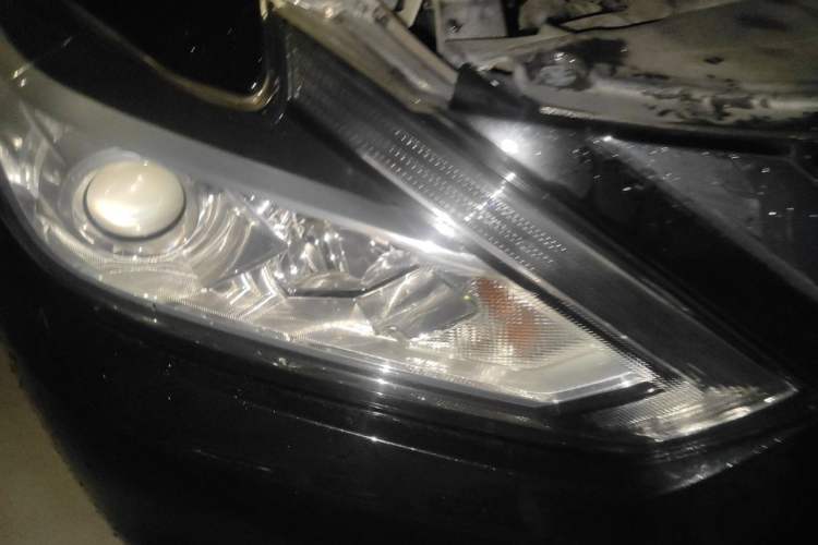 Used Nissan Teana 2016 2.0L XE Fashion Edition Right Front Headlight
